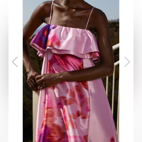 Bubble Slip Midi Dress in Fuchsia Floral - Picture 5 of 6